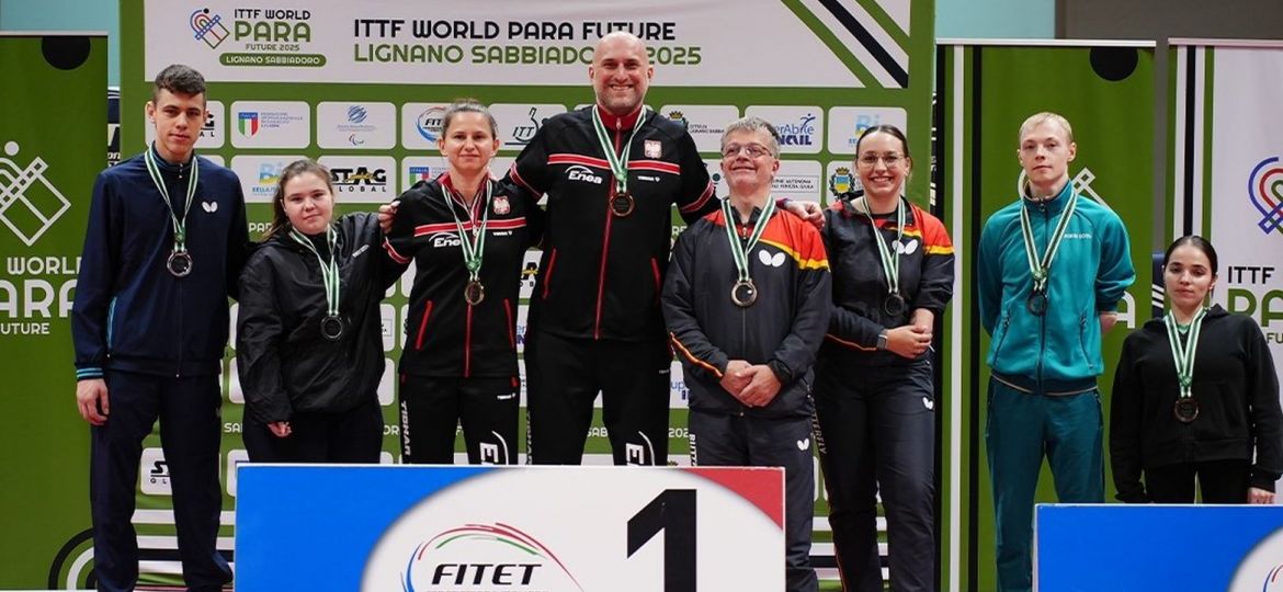 podium mikst